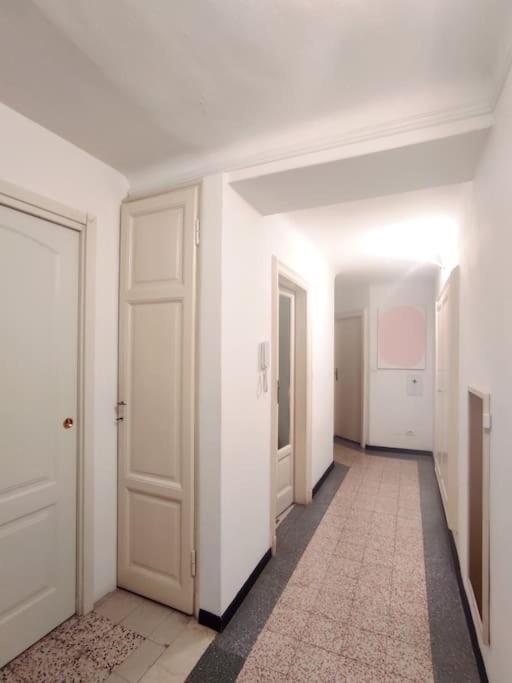 Bel Appartement Dans Le Centre De Milan Exterior photo